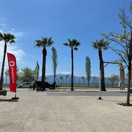 Ar 公寓 Vlorë