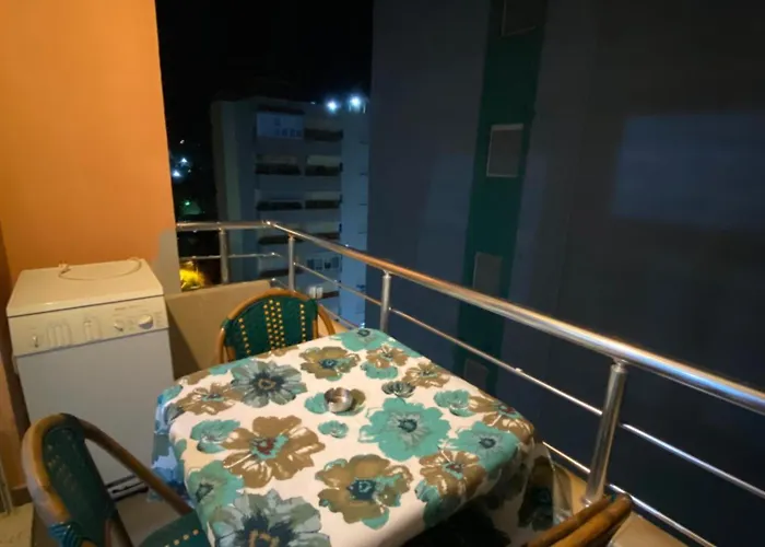 Ar Appartamento Vlorë